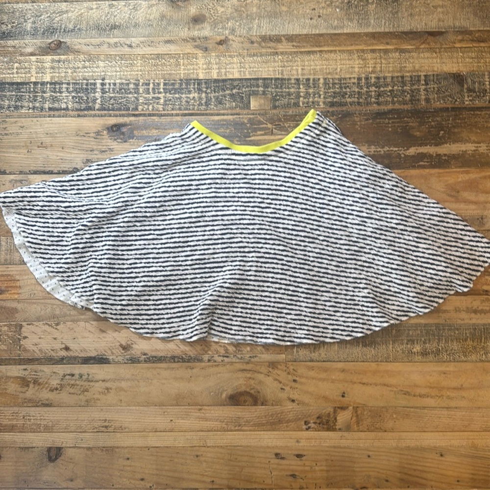 Macarons organic cotton reversible twirl skirt 9/10
